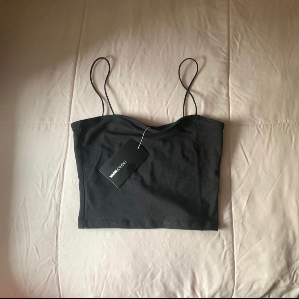 Hailee crop tank
